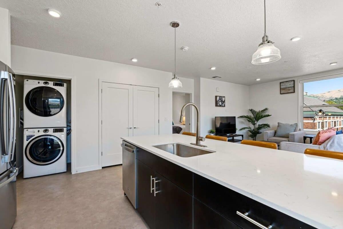 2Br Luxury Urban Escape Balcony & Fitness Center Apartman Salt Lake City Kültér fotó
